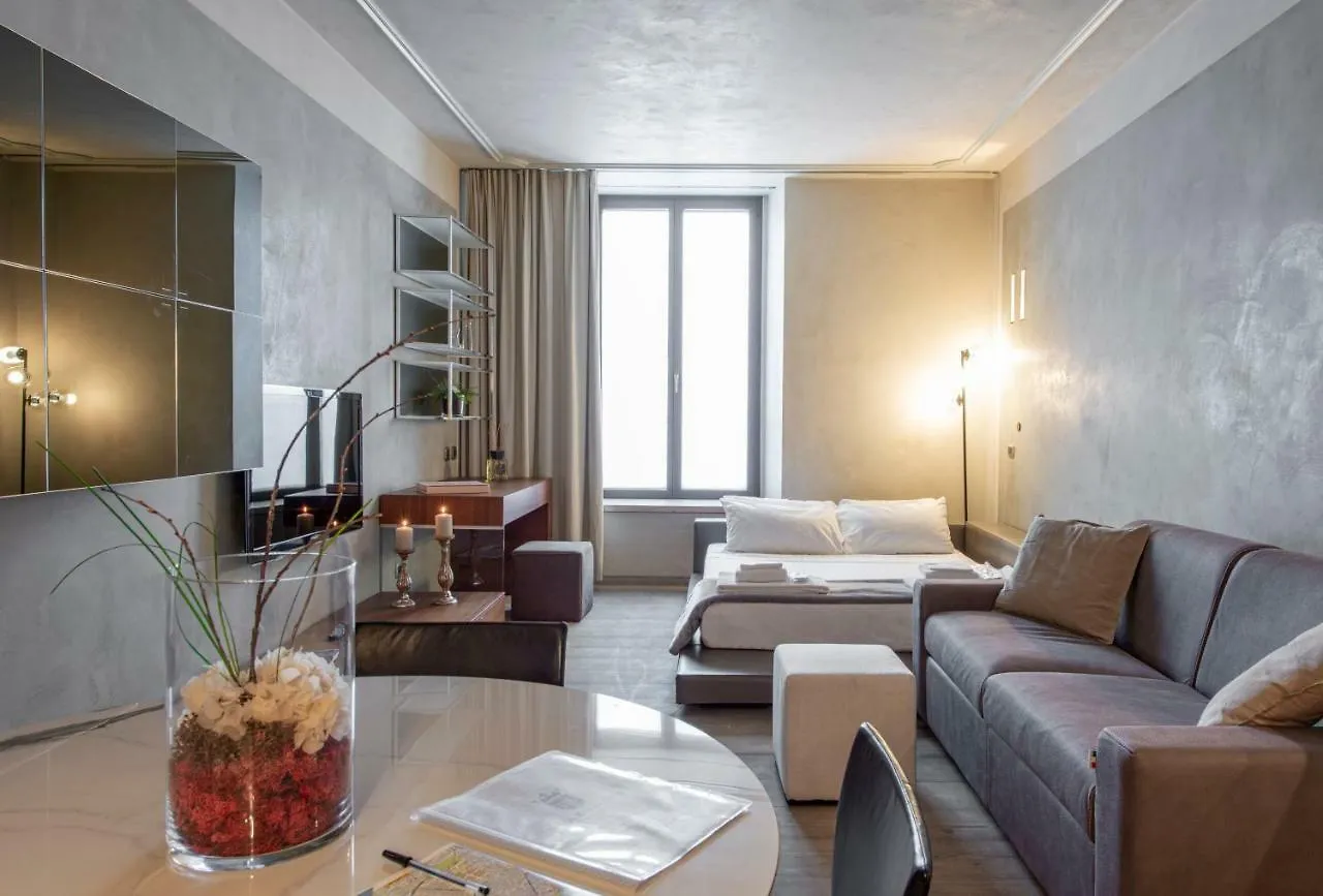 Milan Royal Suites - Centro Duomo 0*,  Italy