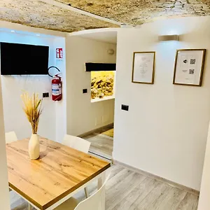 https://stationsuite-n5.palermohotels.org