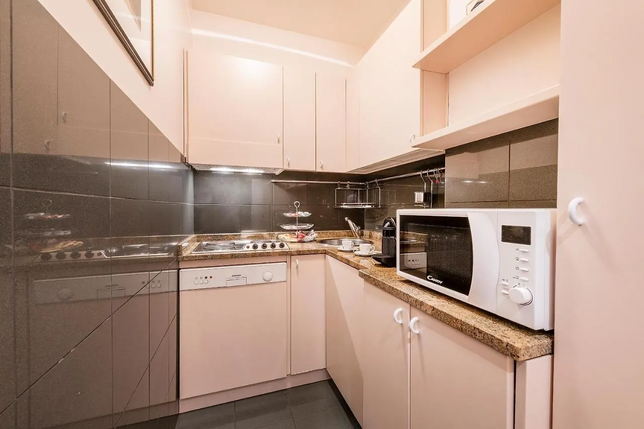 Apartment Milan Royal Suites - Centro Duomo
